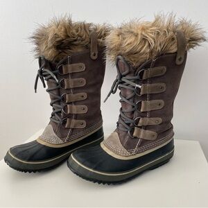 Sorel Joan of Arctic brown and black suede rubber winter snow boots size 7 women